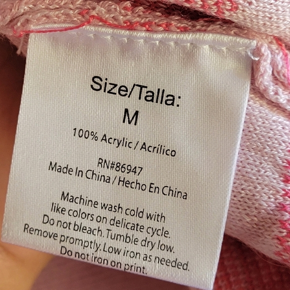 Brand New Pink BARBIE Logo Women's Sweater Top Size Medium 2024 Mattel - Picture 4 of 11